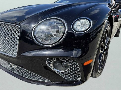 Used 2022 Bentley Continental GT image 20
