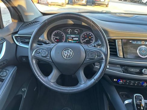 Used 2018 Buick Enclave Premium w/ Experience Buick Package image 17