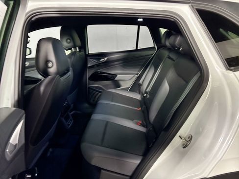 Certified 2023 Volkswagen ID.4 Pro S AWD/4WD image 21