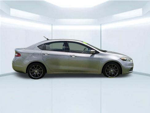 Used 2015 Dodge Dart SXT FWD image 7