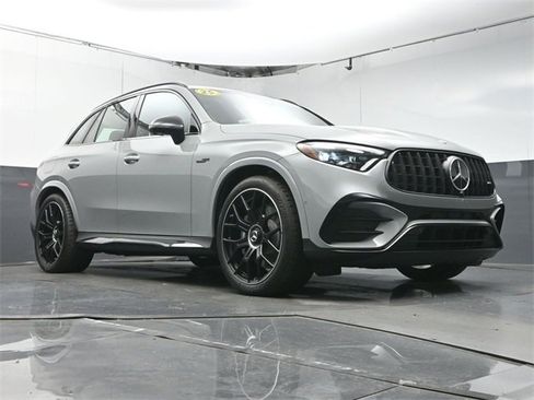 Used 2025 Mercedes-Benz GLC 63 AMG S image 34