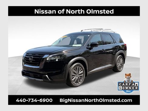 Certified 2023 Nissan Pathfinder SL w/ SL Premium Package AWD/4WD image 1