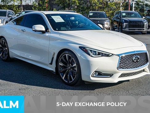 Used 2022 INFINITI Q60 3.0t Luxe w/ Essential Package image 3