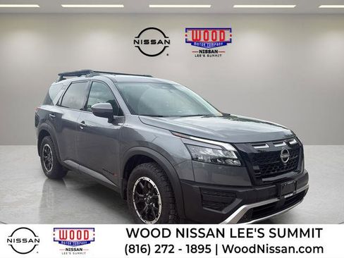Used 2025 Nissan Pathfinder Rock Creek AWD/4WD image 1