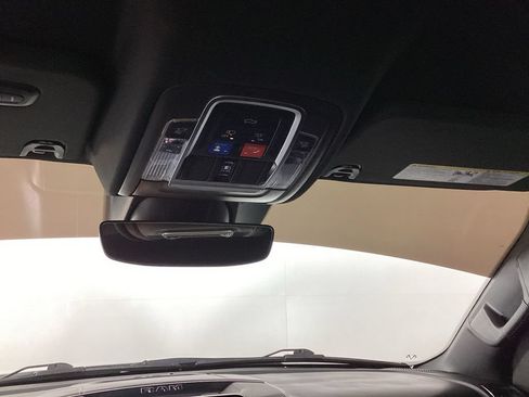 Used 2023 RAM 1500 Limited w/ Body Color Bumper Group AWD/4WD image 16