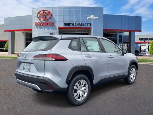 New 2026 Toyota Corolla Cross L image 8