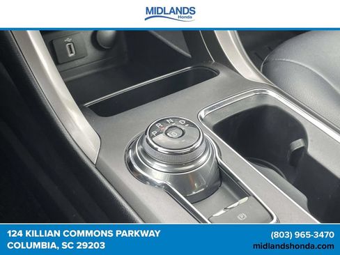 Used 2017 Ford Fusion SE w/ Equipment Group 201A FWD image 30