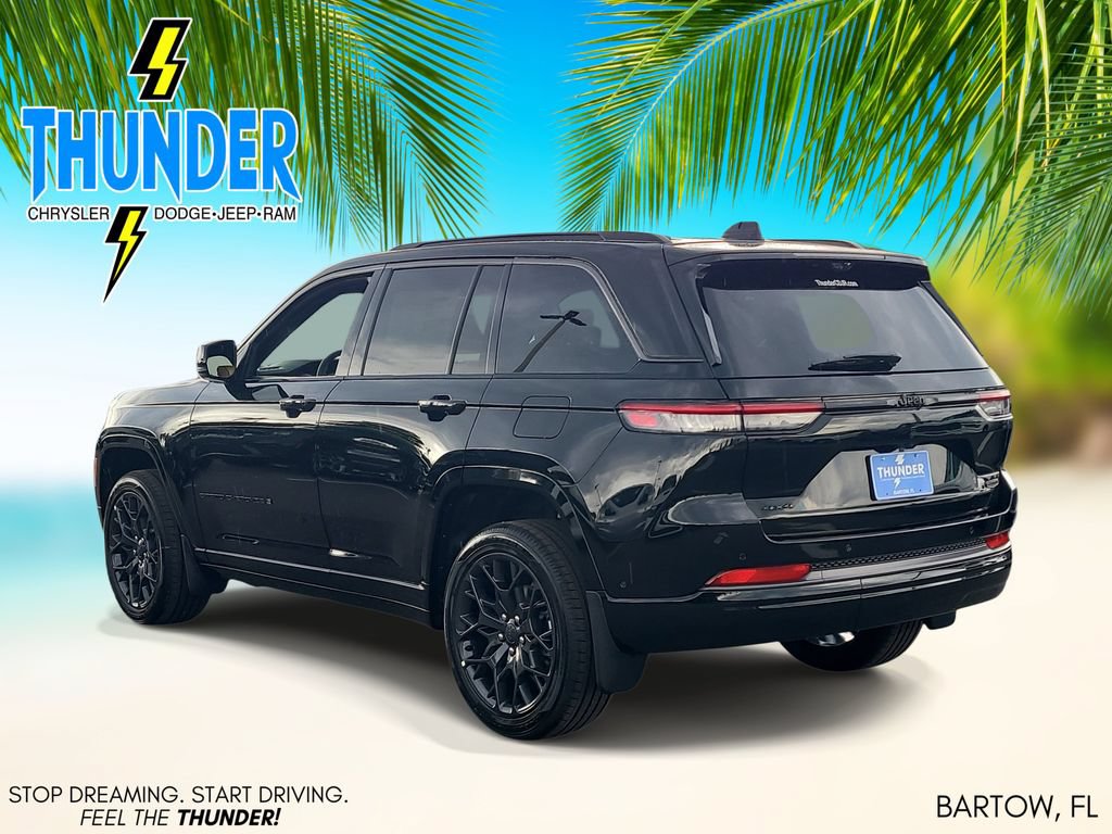 New 2026 Jeep Grand Cherokee Summit w/ Obsidian Package AWD/4WD image 3
