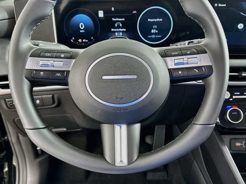 Used 2025 Hyundai Tucson SEL FWD image 14