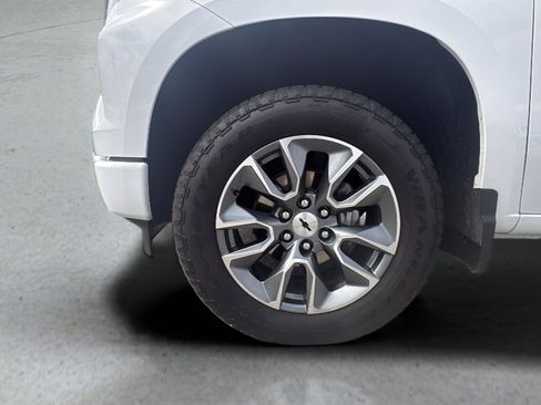 Used 2025 Chevrolet Silverado 1500 RST w/ RST All Star Premium Package AWD/4WD image 17
