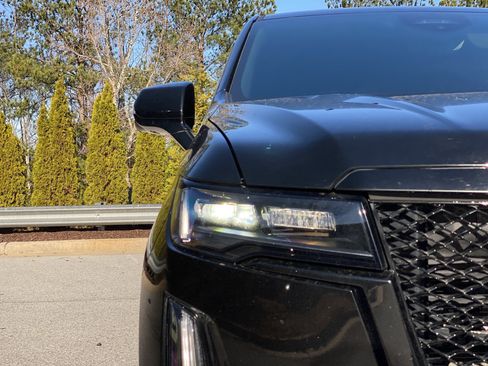 Used 2023 Cadillac Escalade Sport image 19