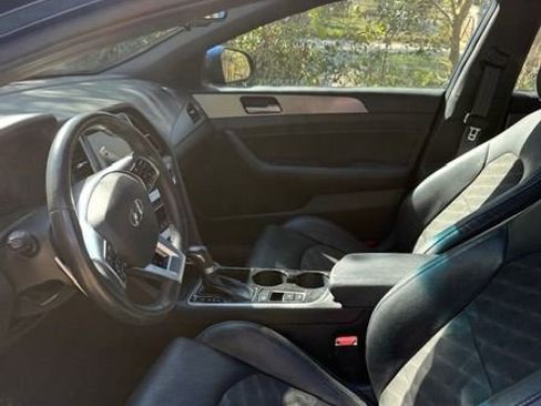 Used 2019 Hyundai Sonata Sport w/ Tech Package 03 FWD image 5