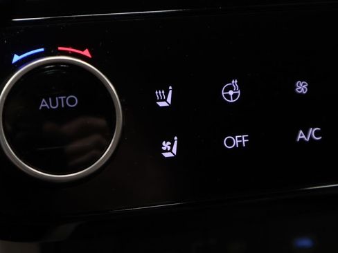 Certified 2025 Hyundai Tucson Limited AWD/4WD image 5