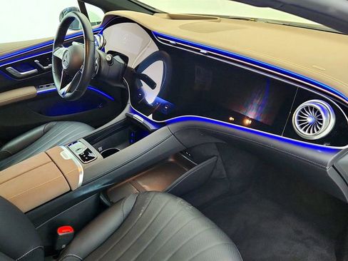 Used 2023 Mercedes-Benz EQS 580 4MATIC Sedan image 25