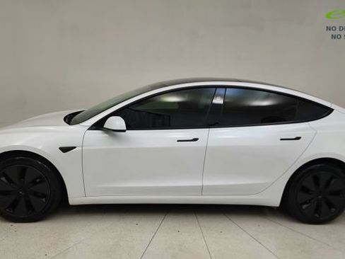 Used 2025 Tesla Model 3 Long Range AWD/4WD image 21