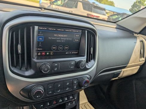 Used 2022 GMC Canyon Elevation w/ Elevation Premium Package AWD/4WD image 20