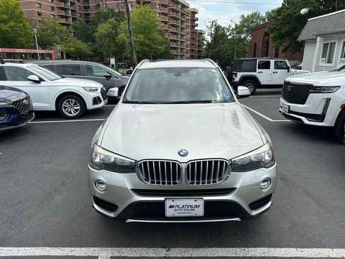 Used 2016 BMW X3 xDrive28i AWD/4WD image 2