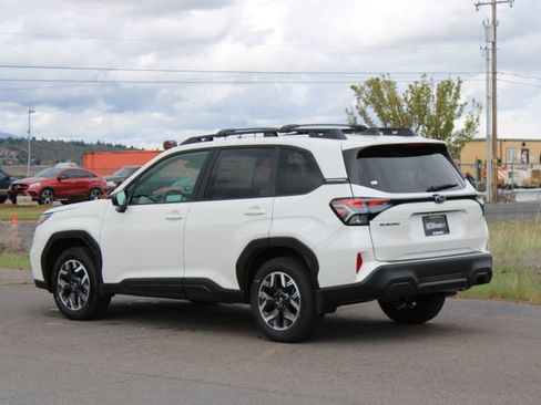 New 2026 Subaru Forester Premium AWD/4WD image 4