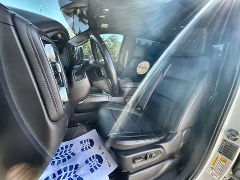 Used 2021 GMC Sierra 2500 Denali w/ Denali Ultimate Package image 20