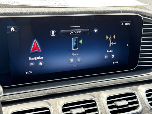 New 2026 Mercedes-Benz GLS 450 4MATIC image 29