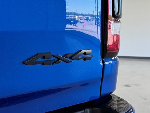 Used 2019 RAM 1500 Sport w/ Level 2 Equipment Group AWD/4WD image 37