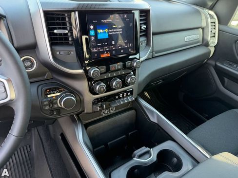 Used 2025 RAM 1500 Big Horn AWD/4WD image 25