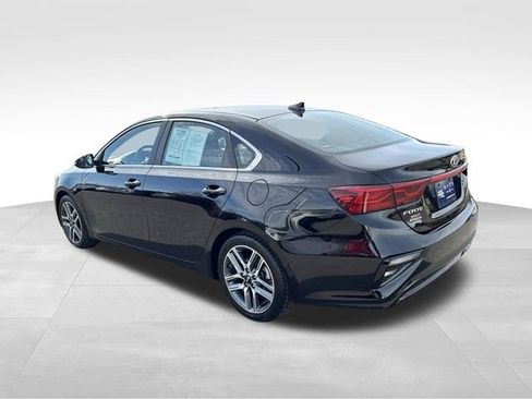 Used 2020 Kia Forte EX image 3