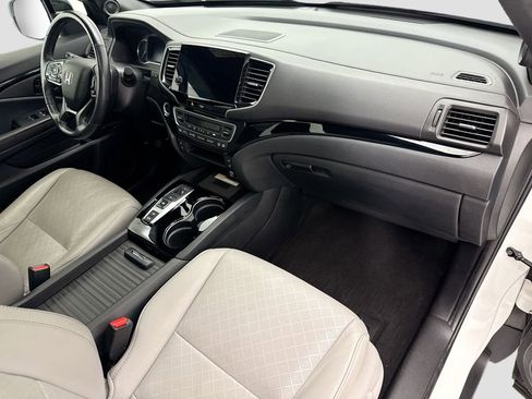 Used 2022 Honda Passport Elite image 16