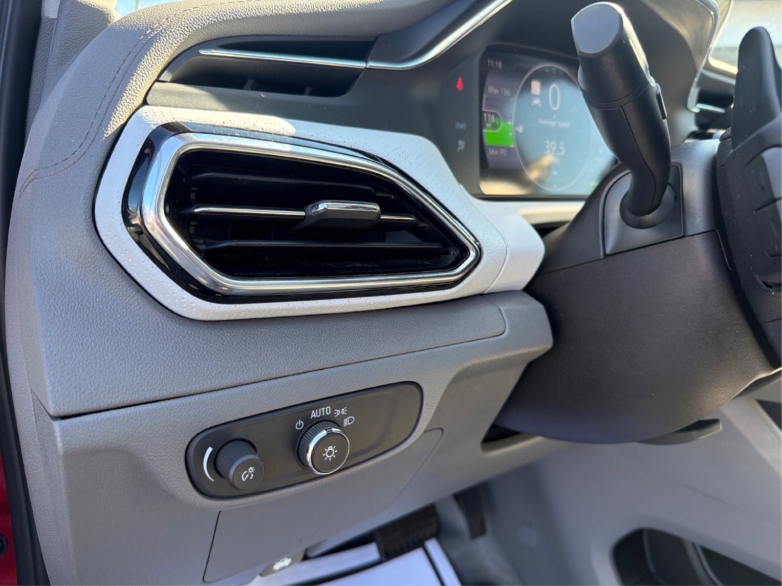 Used 2023 Chevrolet Bolt EUV Premier w/ Sun & Sound Package FWD image 20