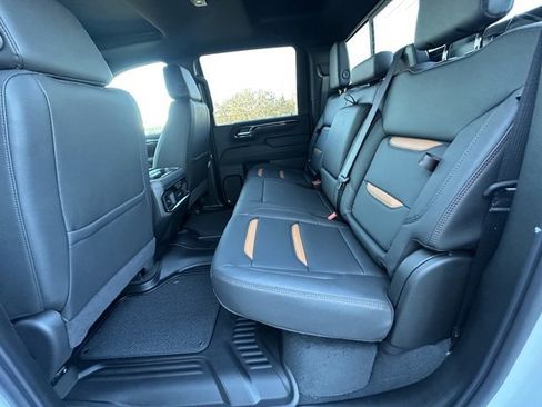 New 2026 GMC Sierra 2500 AT4 w/ AT4 Premium Plus Package image 27