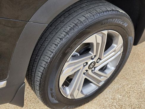 Used 2023 Hyundai Santa Fe SEL w/ Premium Package AWD/4WD image 7