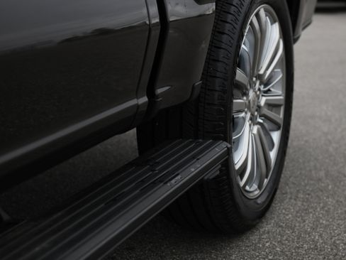 Used 2024 Ford F150 King Ranch image 11