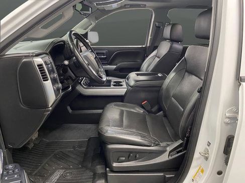 Used 2017 Chevrolet Silverado 1500 LTZ Z71 w/ Redline Edition image 4