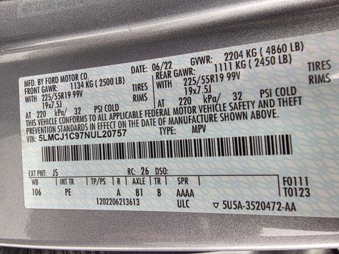 Used 2022 Lincoln Corsair Standard w/ Premium Package image 33