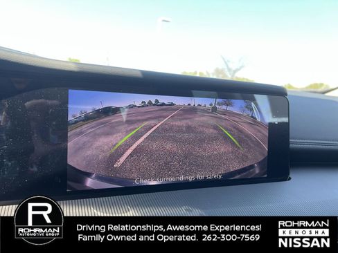 New 2025 Nissan Murano SV image 10