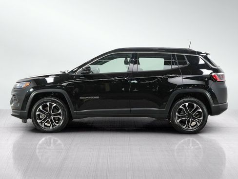 Used 2023 Jeep Compass Limited w/ Sun and Sound Group AWD/4WD image 2