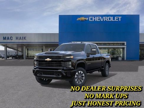 New 2026 Chevrolet Silverado 2500 Custom w/ Custom Value Package AWD/4WD image 8