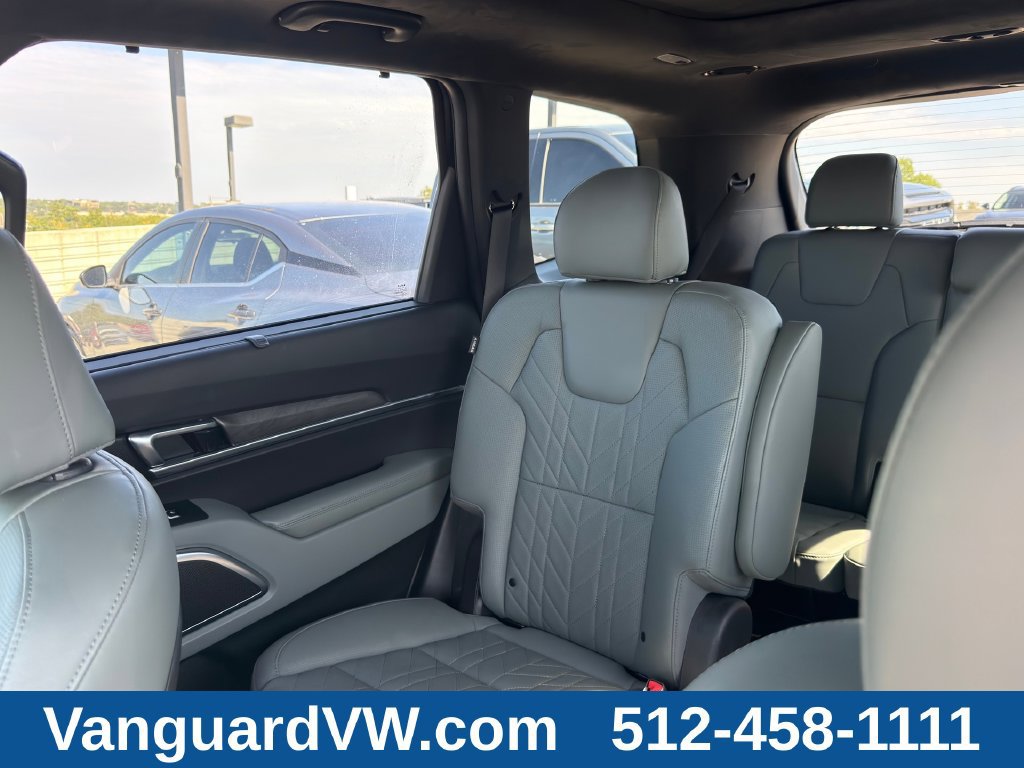 Used 2023 Kia Telluride SX Prestige X-Pro AWD/4WD image 14