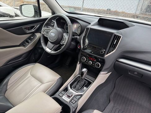 Used 2021 Subaru Forester Limited w/ Popular Package #3 image 8