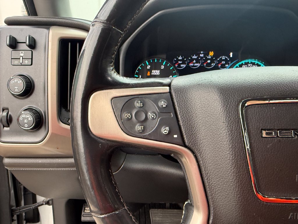 Used 2019 GMC Sierra 2500 Denali w/ Duramax Plus Package AWD/4WD image 13