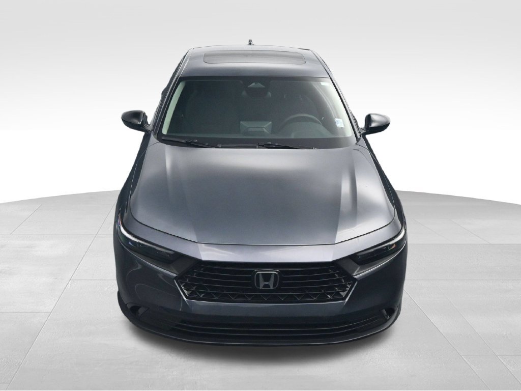 Used 2025 Honda Accord SE image 37