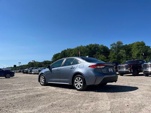 Used 2024 Toyota Corolla LE FWD image 8