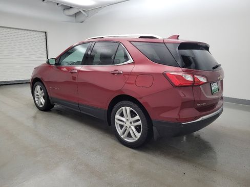 Used 2018 Chevrolet Equinox Premier image 3