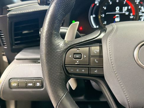 Used 2021 Lexus LC 500 Convertible image 33