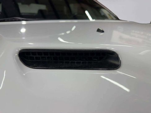 Used 2012 Dodge Challenger SXT Plus image 18