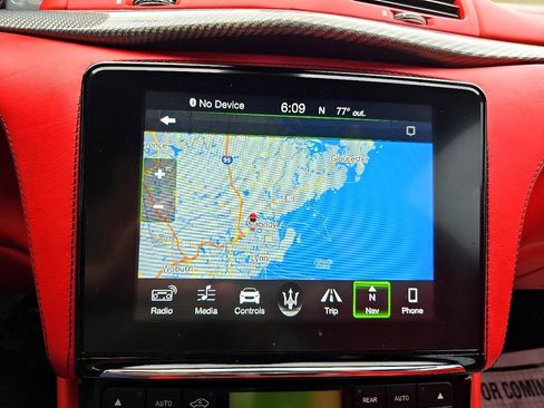 Used 2018 Maserati GranTurismo Sport image 38