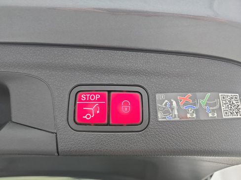 Used 2026 Mercedes-Benz GLE 350 4MATIC image 13