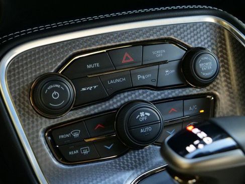 Used 2022 Dodge Challenger SRT Hellcat image 18