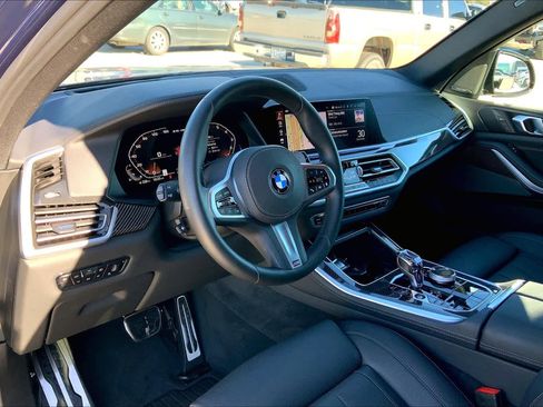 Used 2021 BMW X5 M50i w/ Executive Package image 34