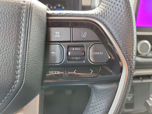 Used 2024 Toyota Tundra Limited image 22